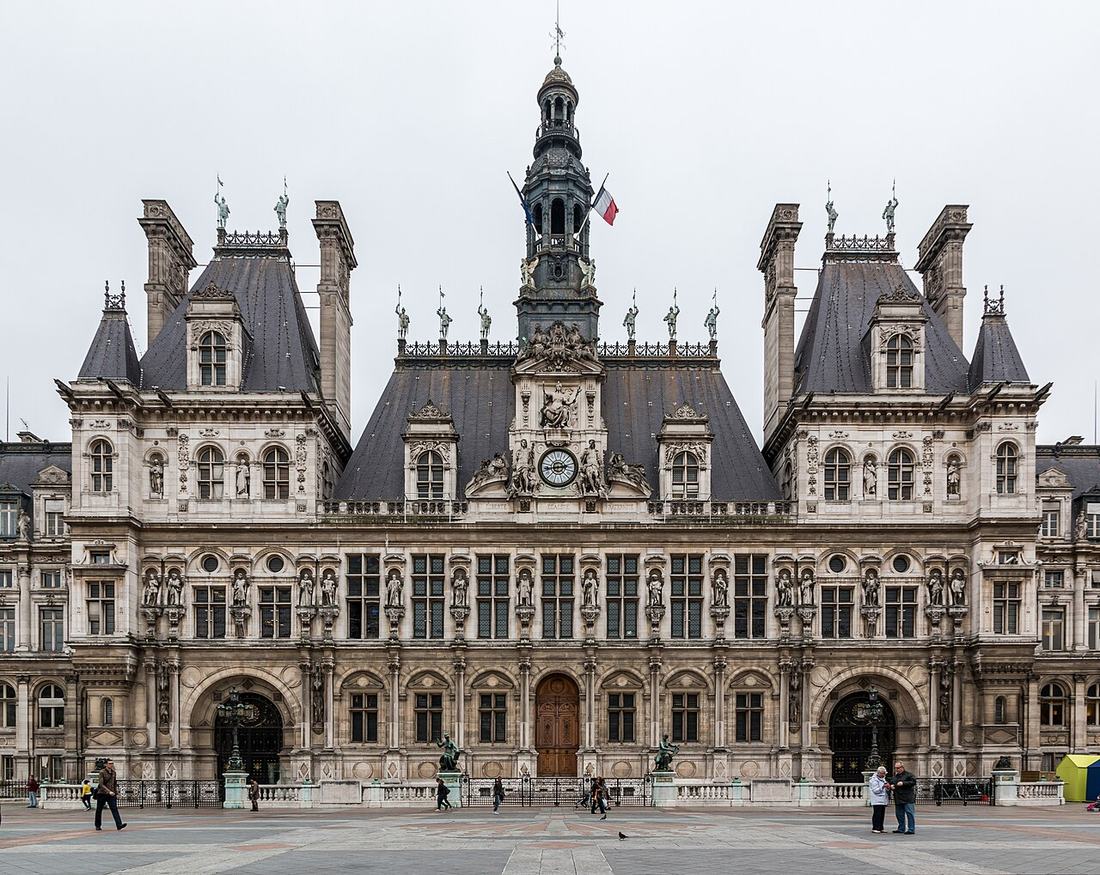 L'Hôtel de Ville de Paris